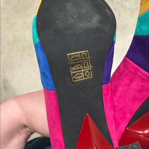 Jeffrey Campbell Women's Marveil Pride Rainbow Pointed Toe Pump Sz US 9.5 - Picture 9 of 12